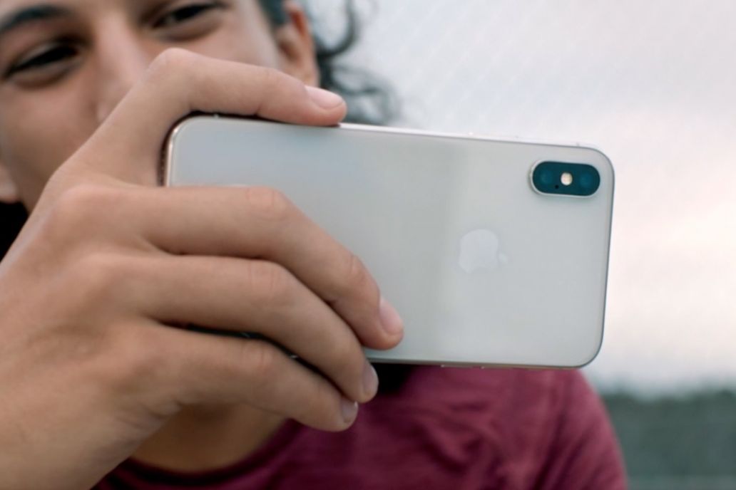 iPhone X