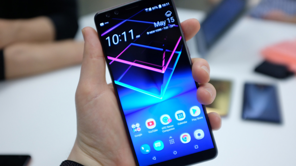 HTC U12+