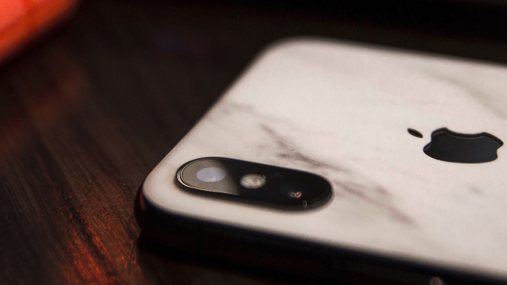 iPhone X