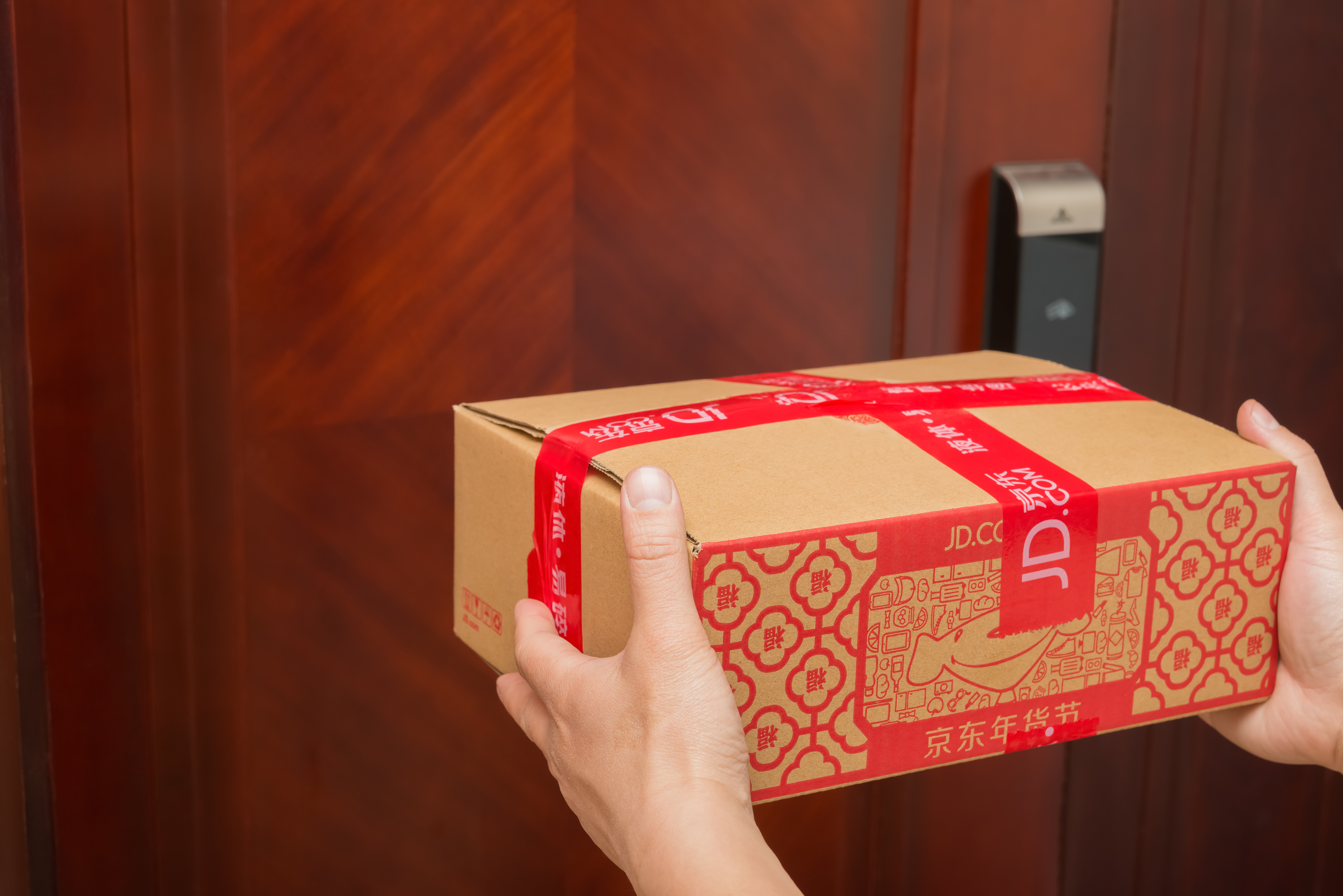 京东计划进入欧洲，年底前成立德国办公室